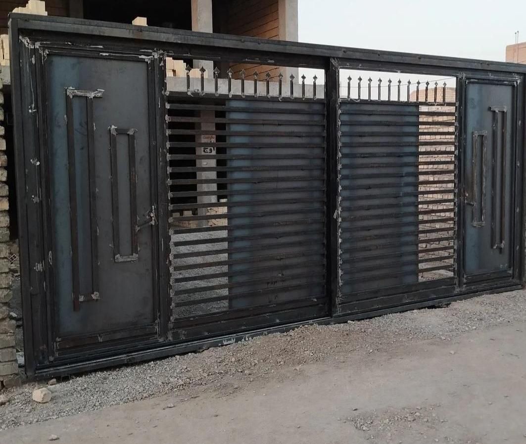 جوشکاری سیار اهن کاری نرده حفاظ|خدمات پیشه و مهارت|اصفهان, ارغوانیه|دیوار