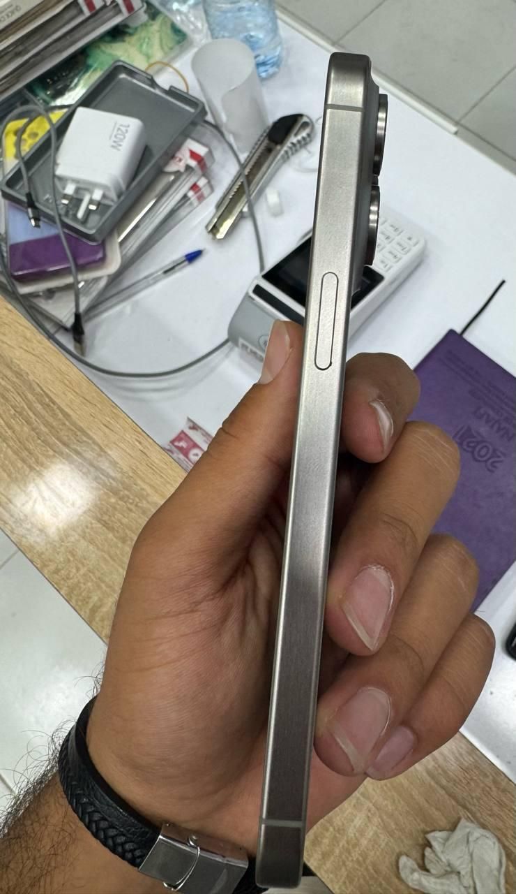 اپل iPhone 15 Pro Max با حافظهٔ ۲۵۶ گیگابایت|موبایل|لامرد, |دیوار