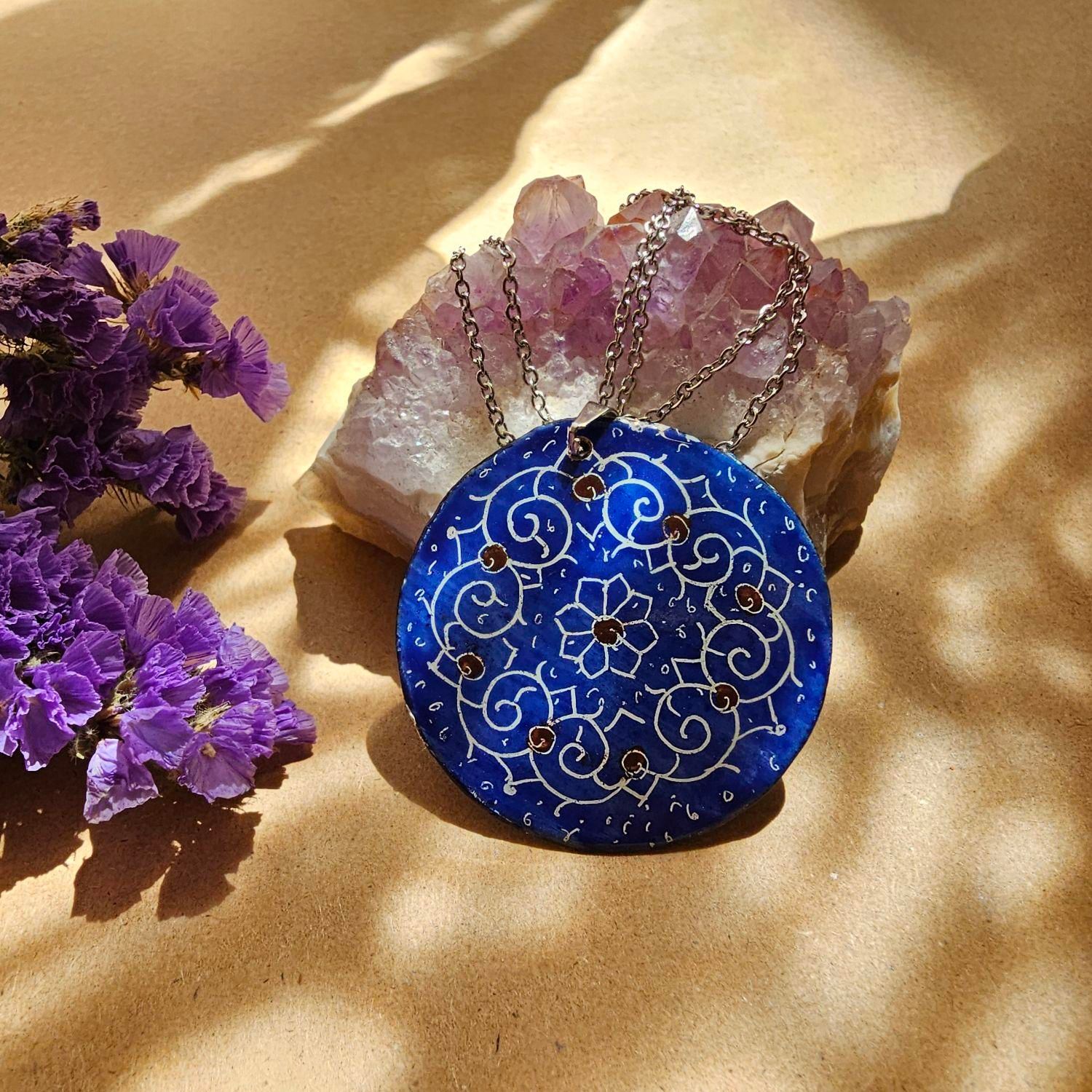 ۱۰۰ عدد گردنبند میناکاری بسته بندی شده|بدلیجات|اصفهان, احمدآباد|دیوار