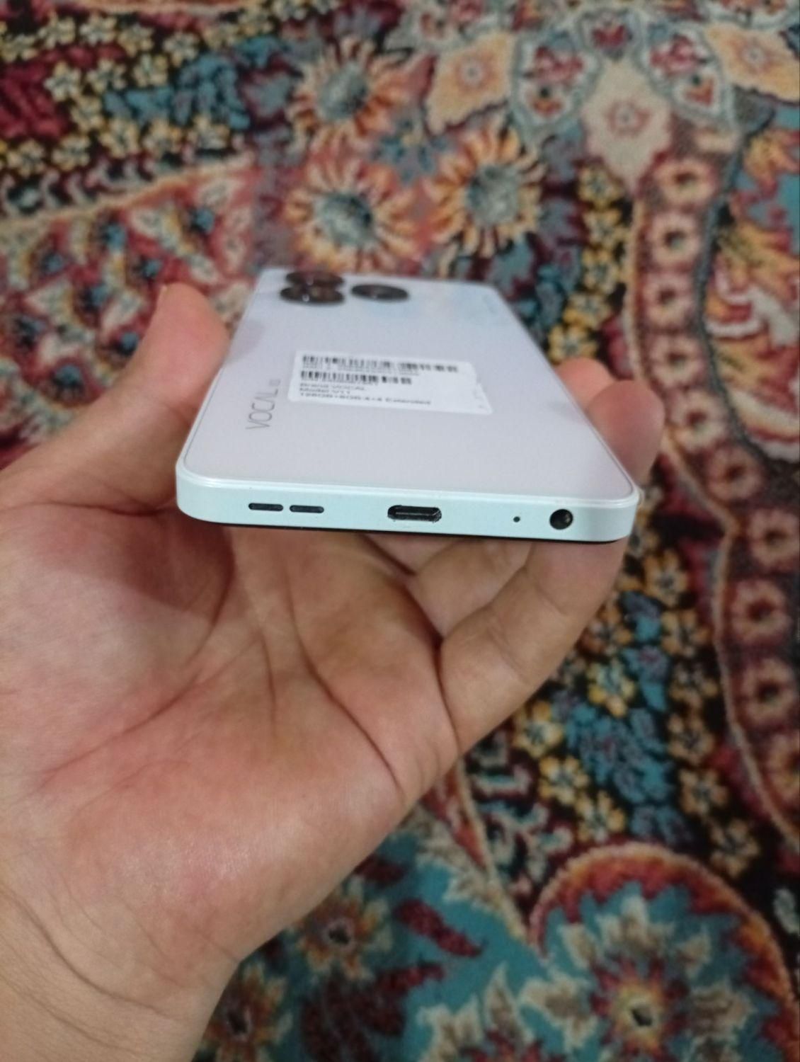 وکال v11 با حافظهٔ ۱۲۸ گیگابایت|موبایل|مشهد, موعود|دیوار