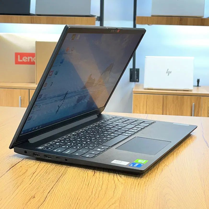 لپ تاپ  Lenovo با پردازنده i5 نسل ۱۱ و گرافیگ ۲گیگ|رایانه همراه|مشهد, ارشاد|دیوار