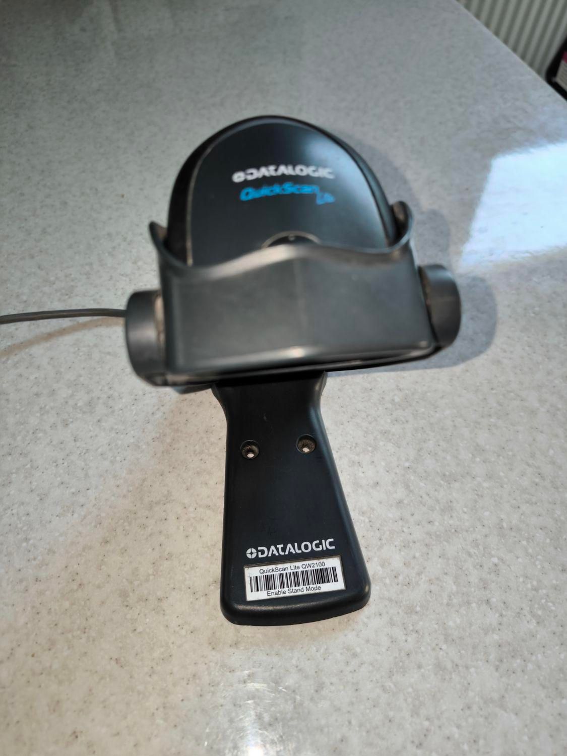 بارکدخوان دیتالاجیک QW2100اصلی و کم‌کارکرد و تمیز|قطعات و لوازم جانبی رایانه|مبارکه, |دیوار