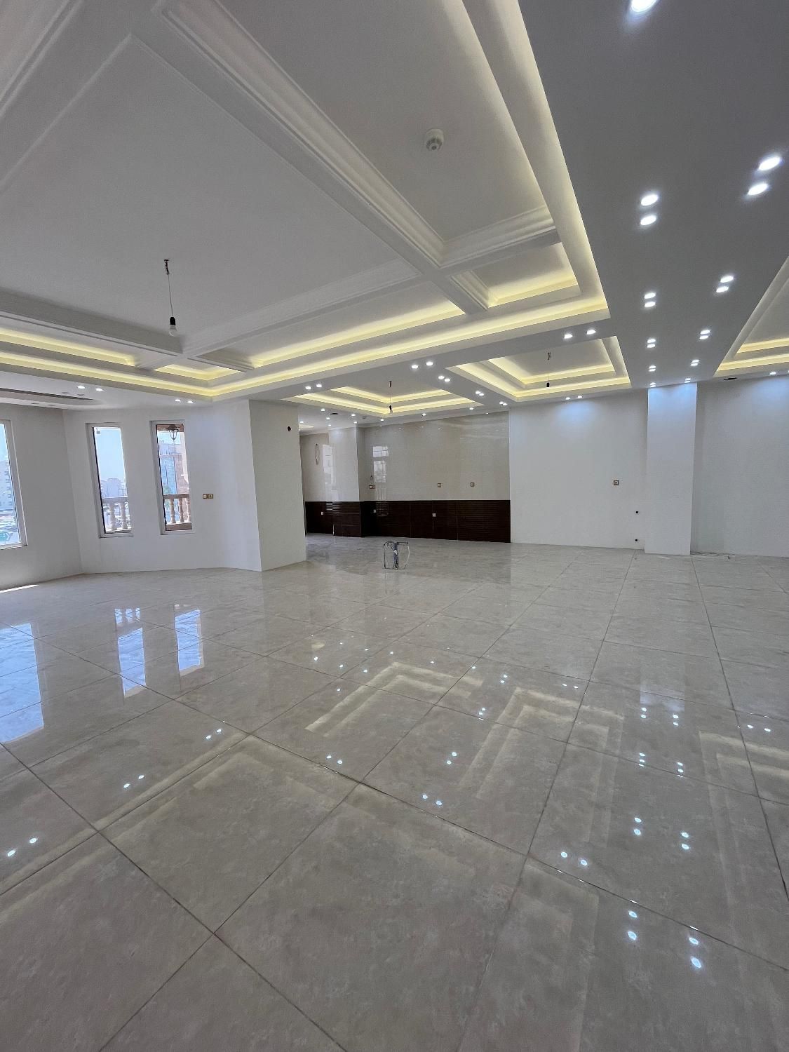 دانشگاه /آپارتمان نوساز/ بهترین لوکیشن|فروش آپارتمان|قزوین, |دیوار