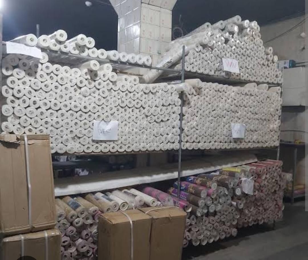 آقای چکی پارکت کناف کاغذدیواری گچبری پیش ساخته|خدمات پیشه و مهارت|تبریز, |دیوار