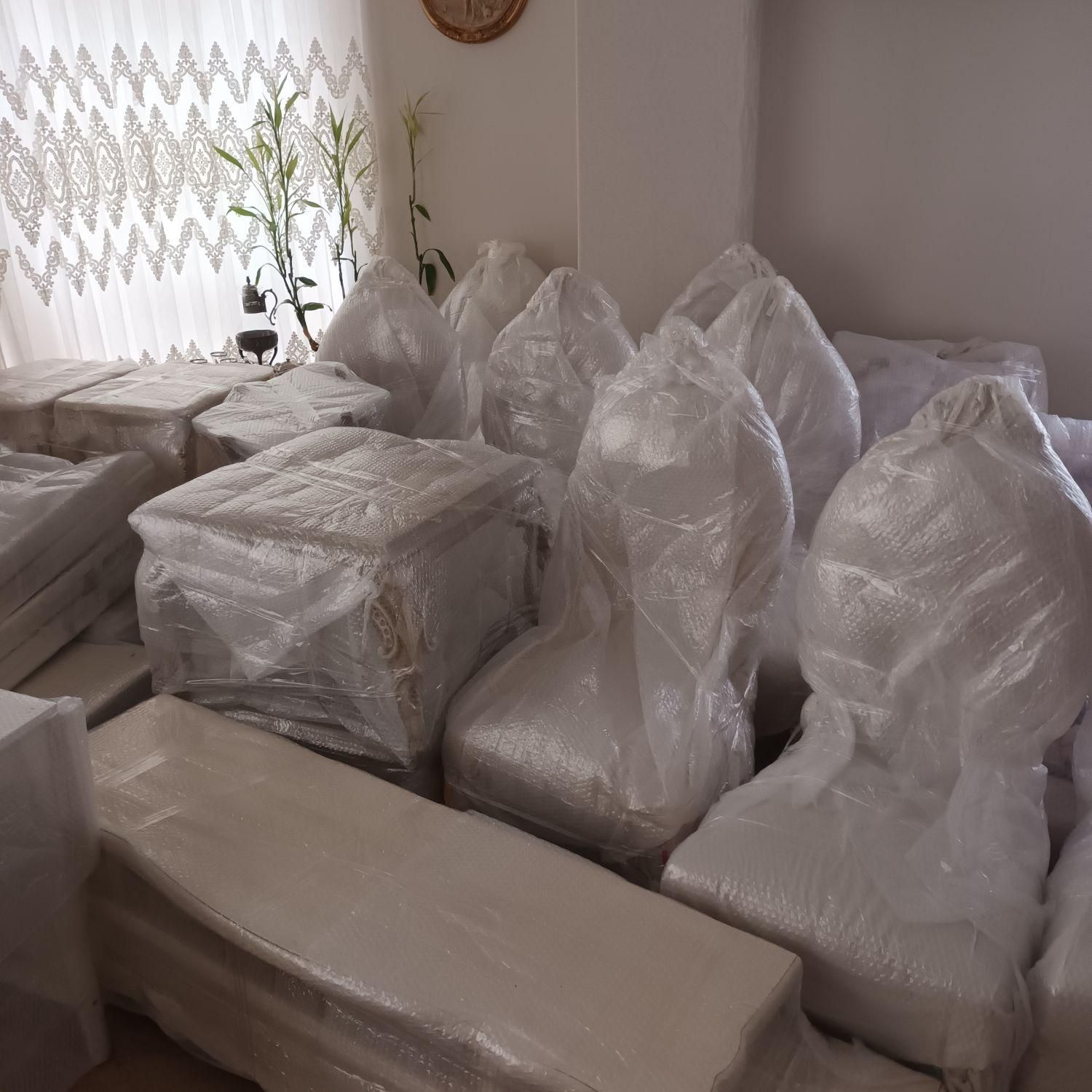 باربری(تک)اسباب کشی وبسته بندی اثاثیه منزل|خدمات حمل و نقل|رشت, معلم|دیوار