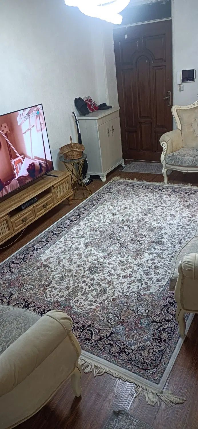 فرش ۶ متری هزار گل گل ابریشم|فرش|تهران, باشگاه نفت|دیوار