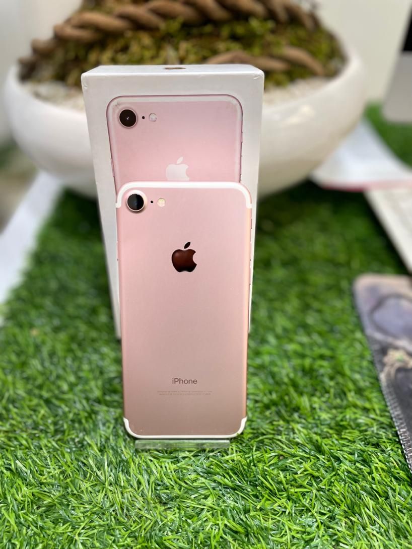 اپل iPhone 7 با حافظهٔ ۱۲۸ گیگابایت مشابه آکبند|موبایل|کرج, کوی امامیه|دیوار