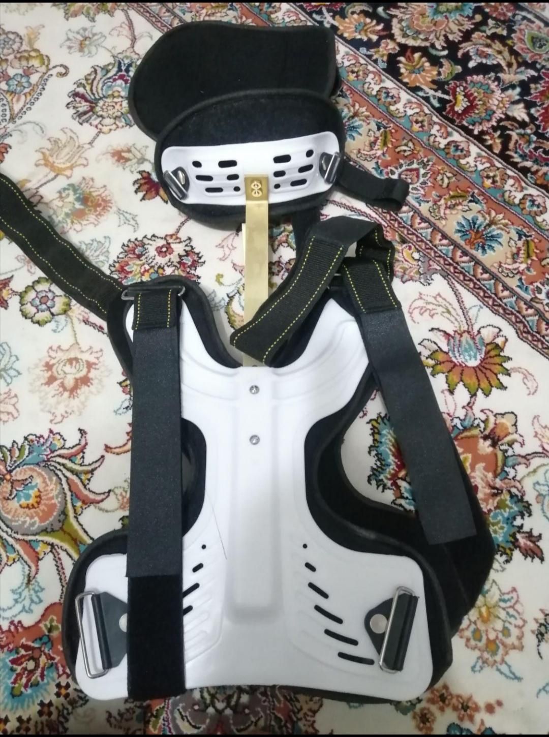 گردن بند طبی|آرایشی، بهداشتی، درمانی|اصفهان, شهرک امام خمینی|دیوار