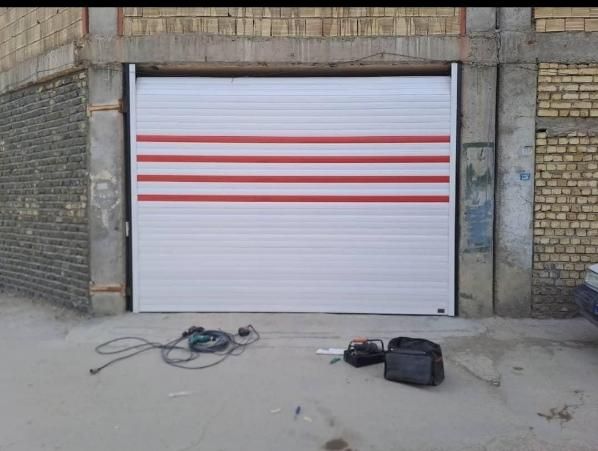 تعمیر ونصب درب کرکره برقی،شیشه سکوریت، آرام بند|خدمات پیشه و مهارت|زاهدان, |دیوار