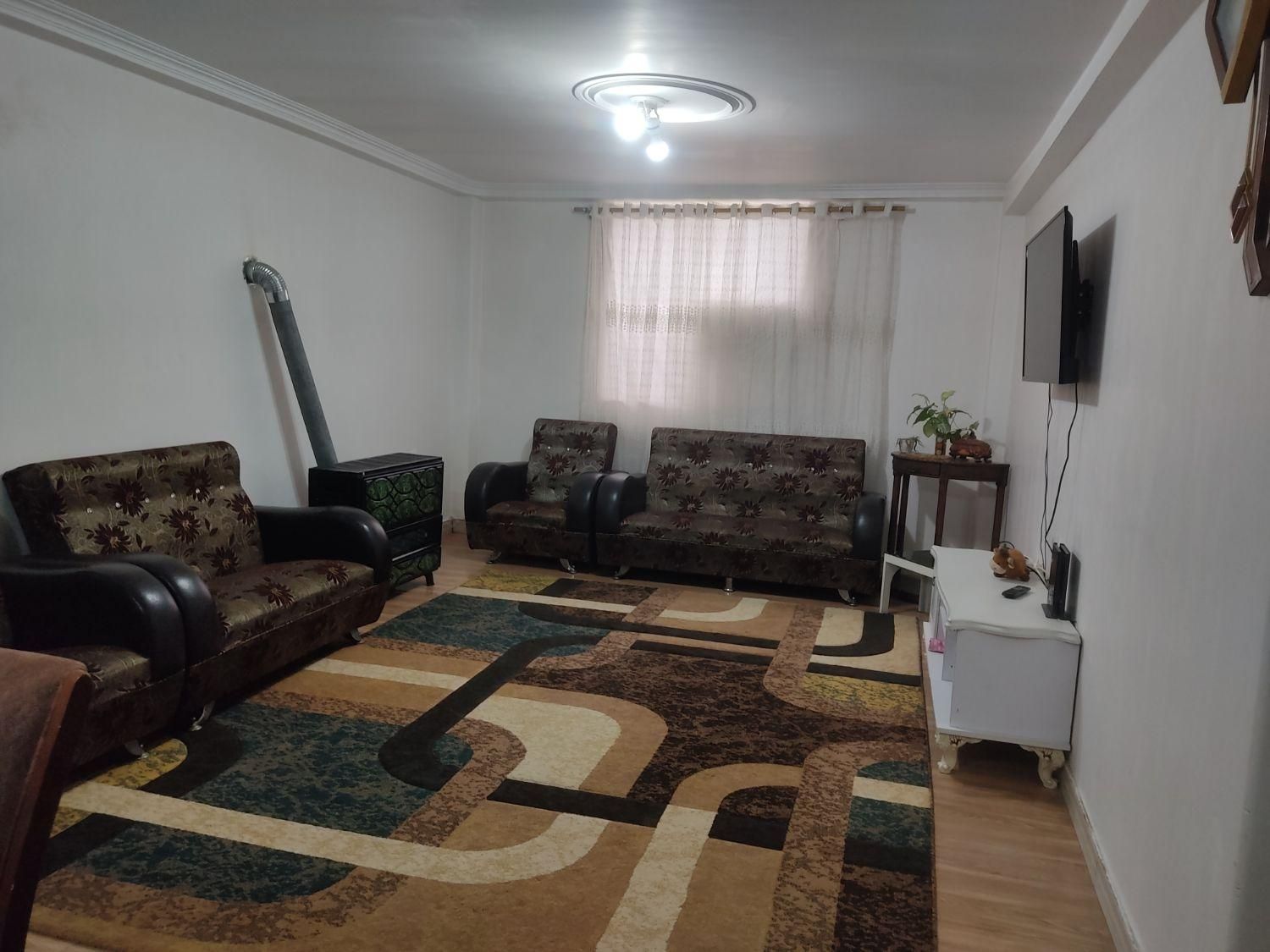 اجاره ویلا دربست از خودمالک امشب ۶۰۰ تومن|اجارهٔ کوتاهمدت ویلا و باغ|رشت, حومه رشت|دیوار