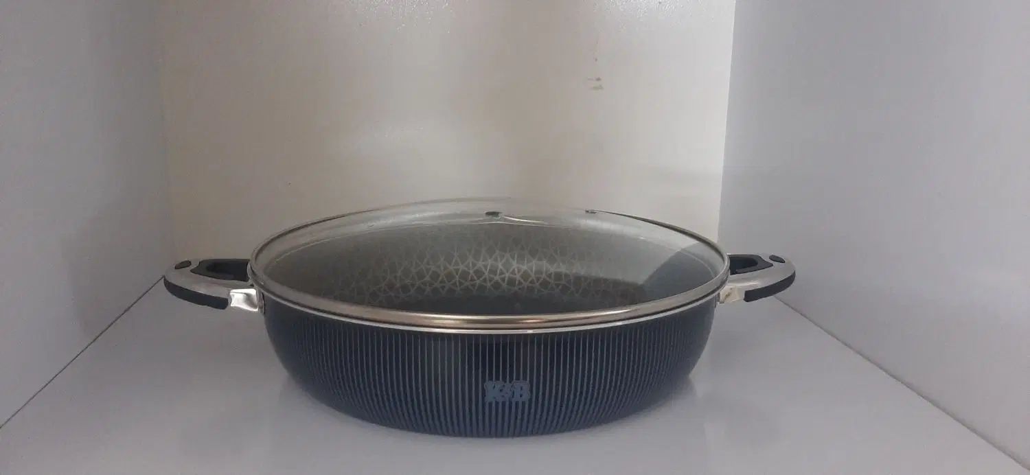 قابلمه و ماهیتابه کویر سایز ۳۴ و ۳۰|ظروف پخت‌وپز|تهران, تهرانپارس غربی|دیوار