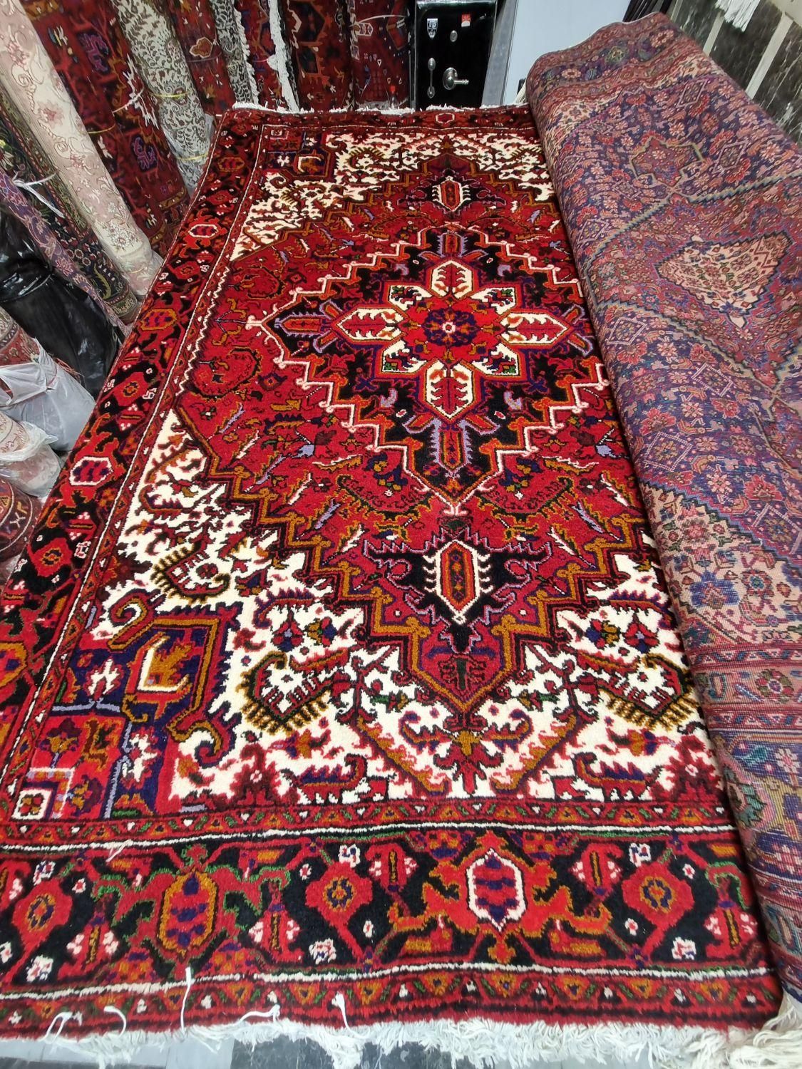 مهربان دست دوم‌ جفت|فرش|مراغه, |دیوار