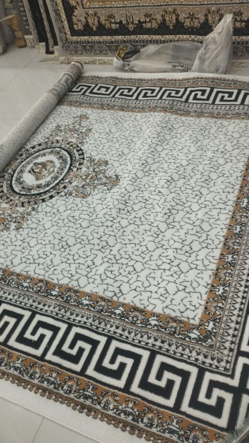 فرش ورژن|فرش|شهریار, شهریار|دیوار