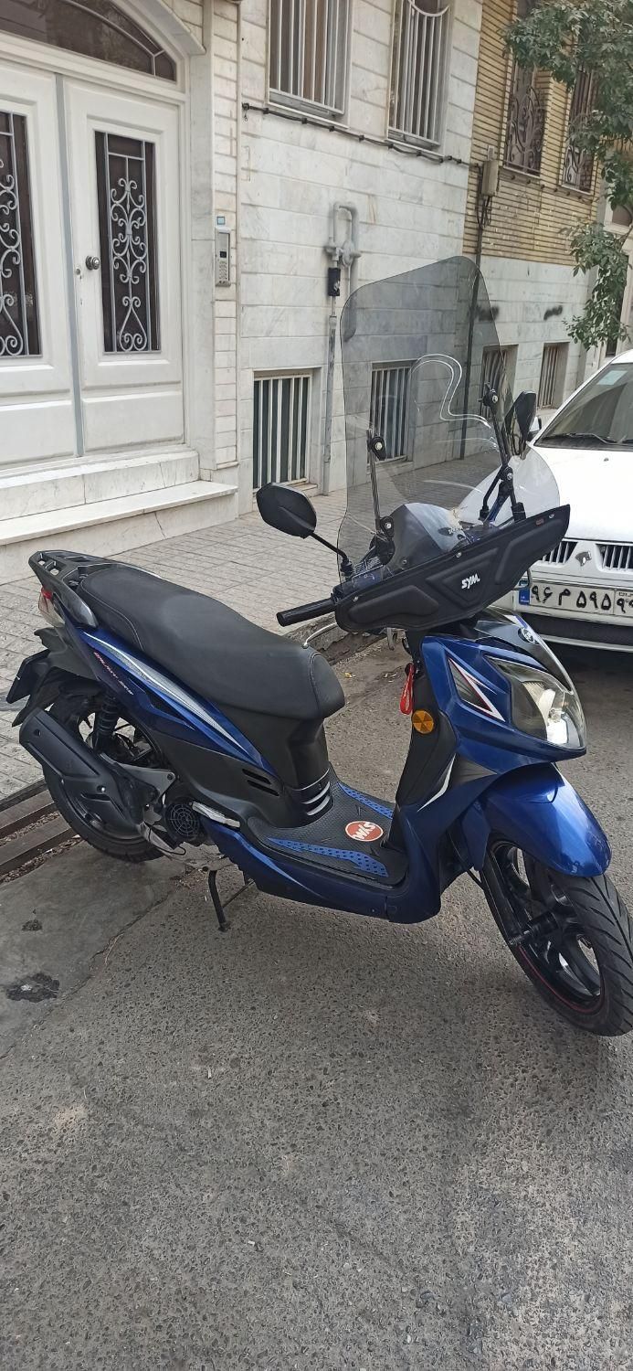 لاکی sym sr200|موتورسیکلت|تهران, آهنگ|دیوار