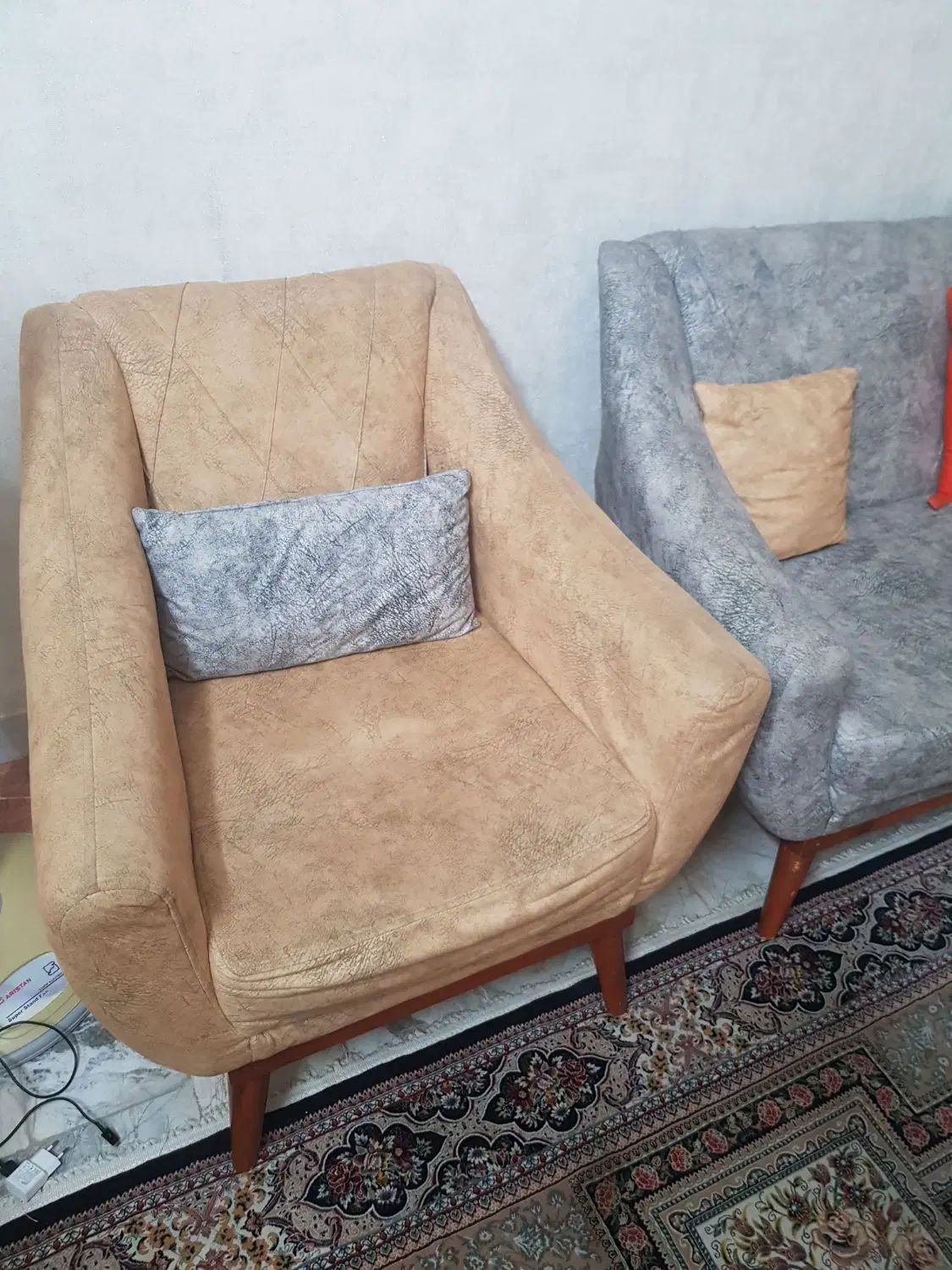 مبلمان ۵نفره راحتی بامیزتلویزیون میزعسلی|مبلمان خانگی و میز عسلی|ری, منصوریه منگل|دیوار