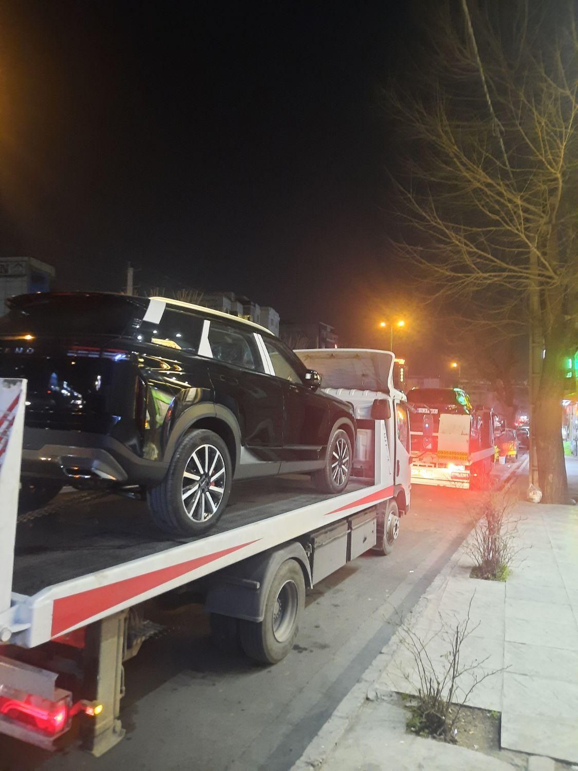 امداد خودرو،خودروبر کفی،جرثقیل دکلدار،نیسان چرخگیر|خدمات حمل و نقل|کرج, گوهردشت|دیوار