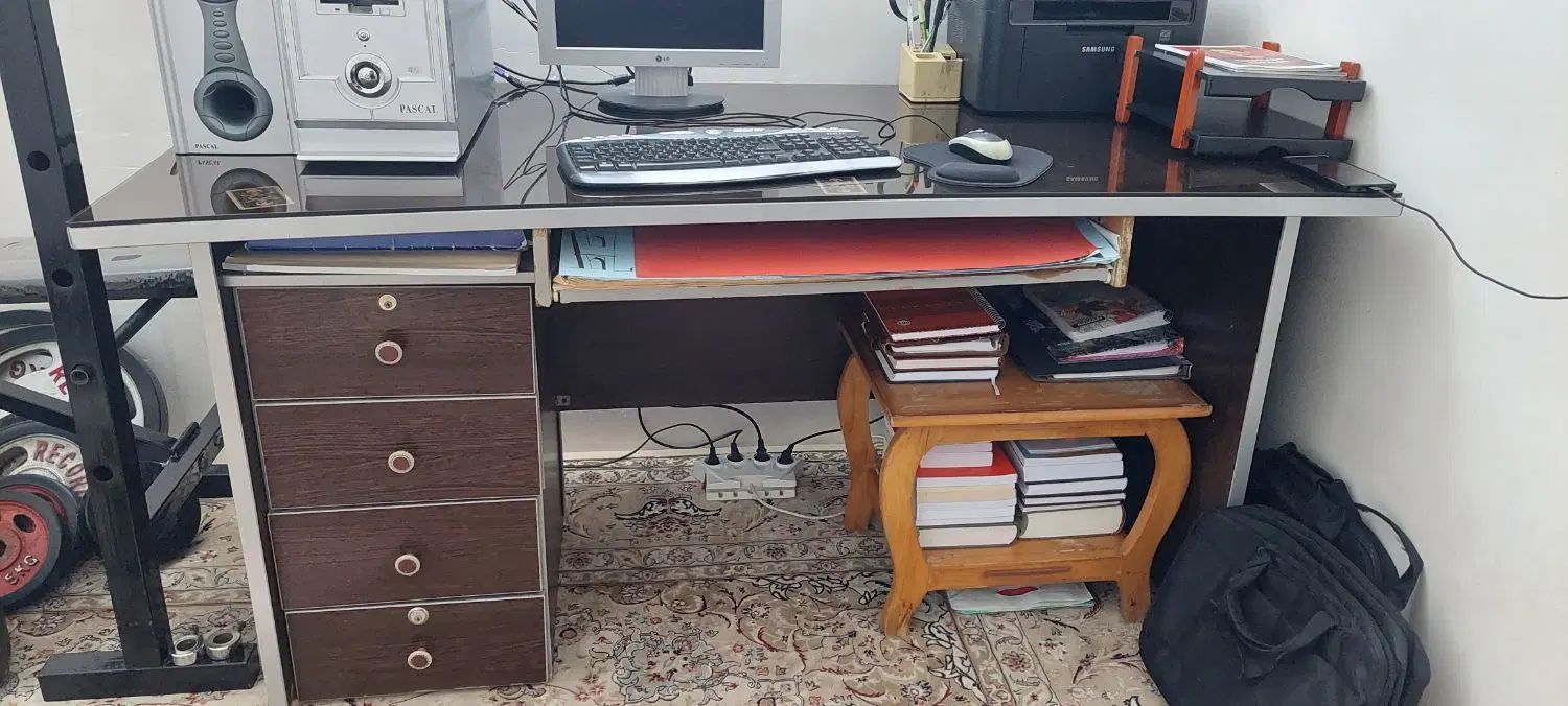 میز و صندلی اداری|مبلمان اداری|اصفهان, بهارستان|دیوار