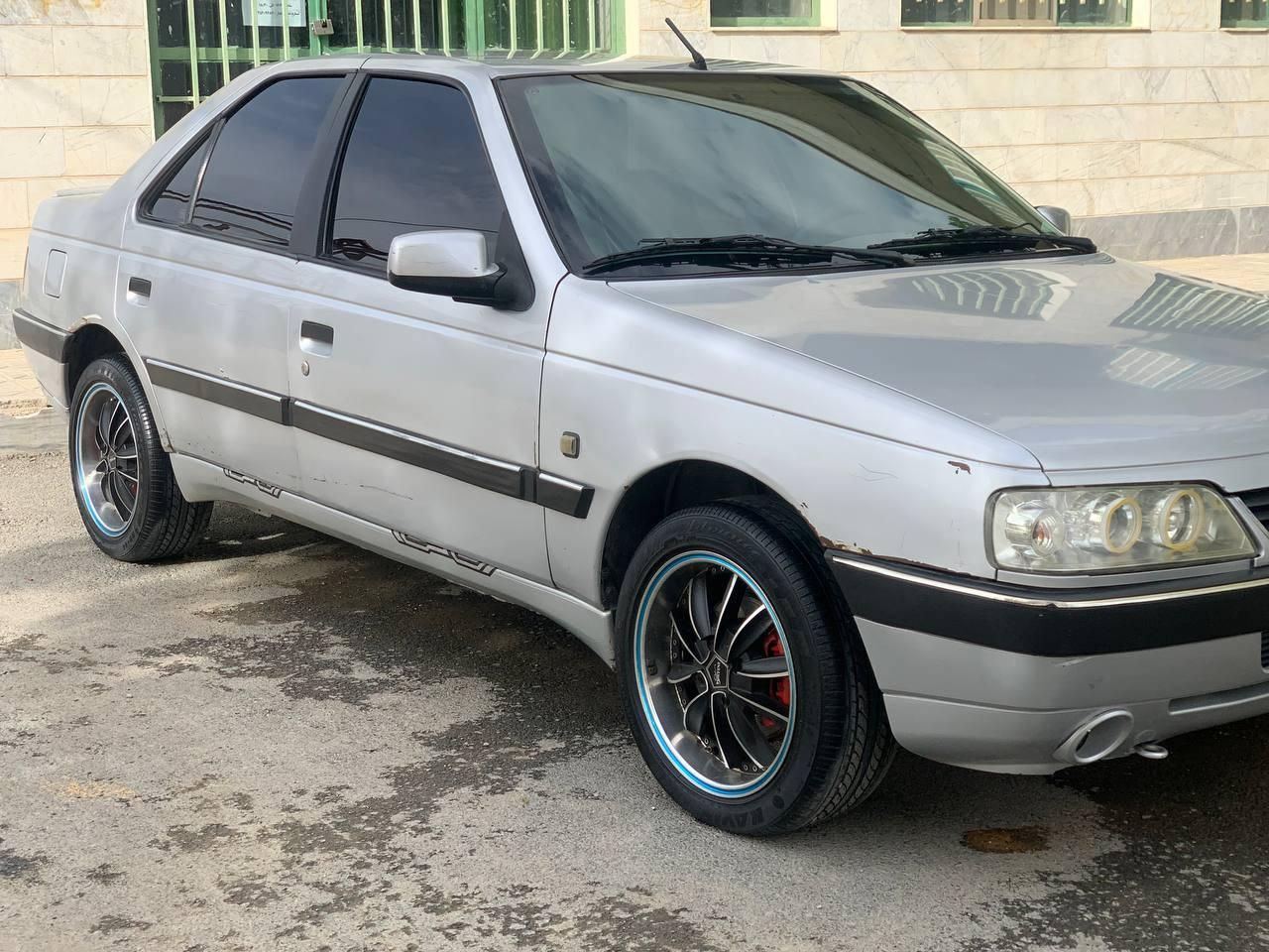 پژو 405 SLX موتور 1800، مدل ۱۳۹۰|خودرو سواری و وانت|اراک, |دیوار