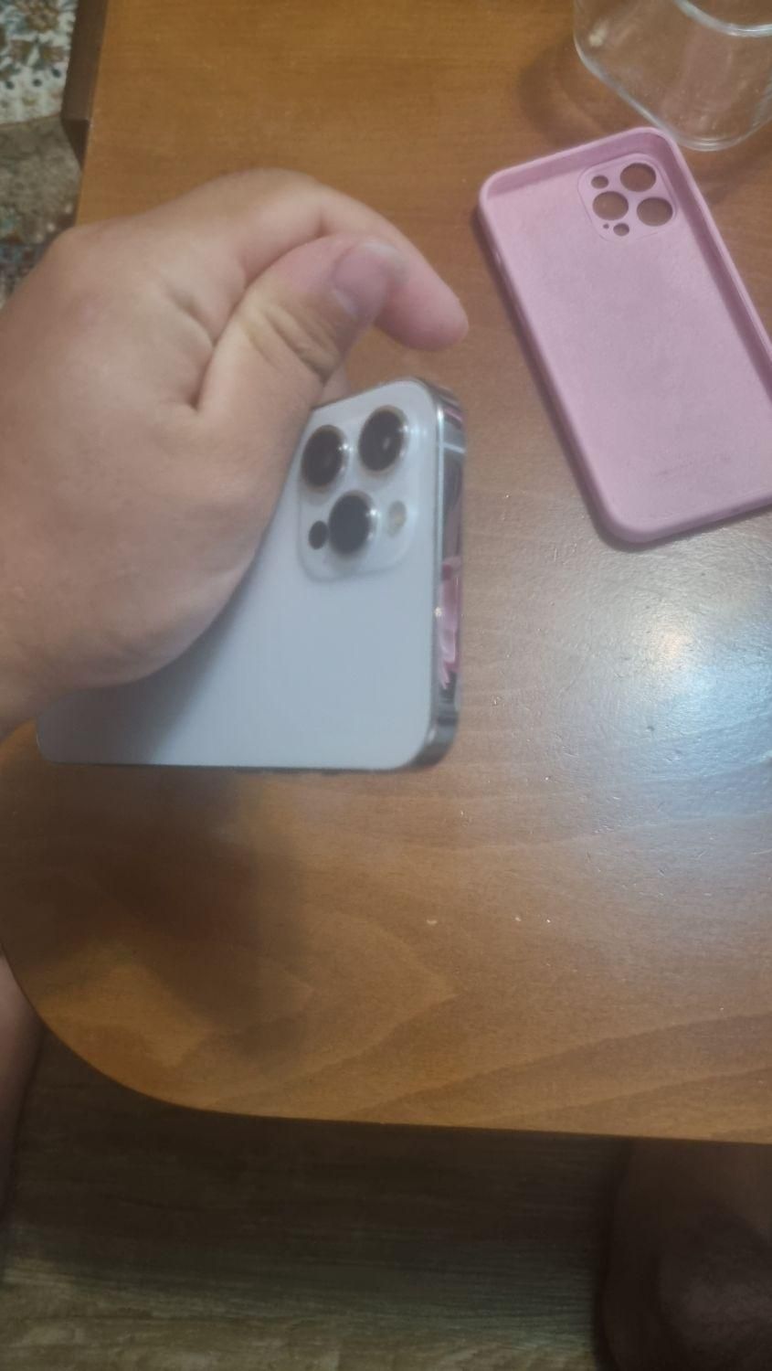 اپل iPhone 12 Pro Max با حافظهٔ ۲۵۶ گیگابایت|موبایل|مشهد, سرافرازان|دیوار