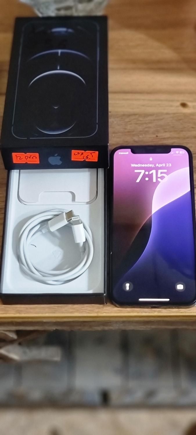 اپل iPhone 12 Pro با حافظهٔ ۲۵۶ گیگابایت|موبایل|گلستان (تهران), |دیوار