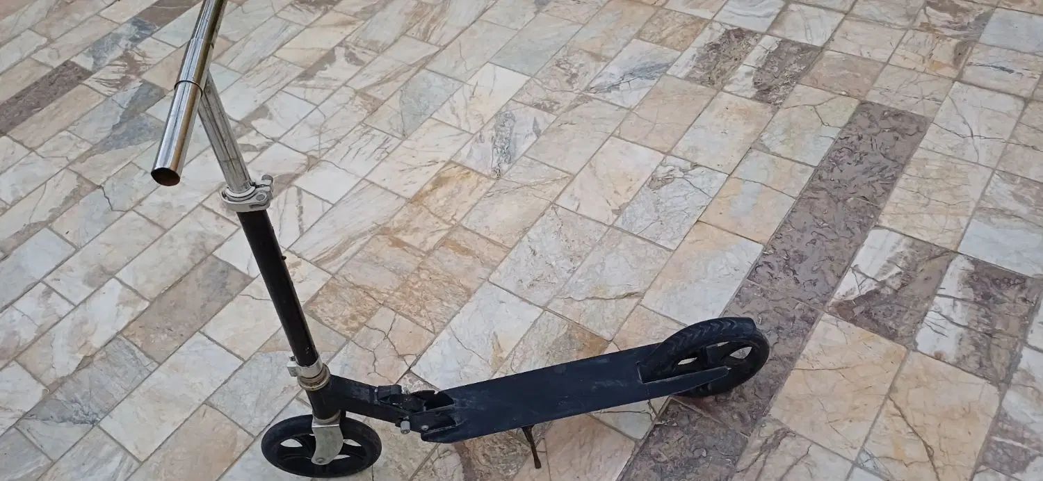 اسکوتر تمام فلز+تاشو + قابلیت تنظیم ارتفاع+ جک|دوچرخه، اسکیت، اسکوتر|قم, نوقطار|دیوار