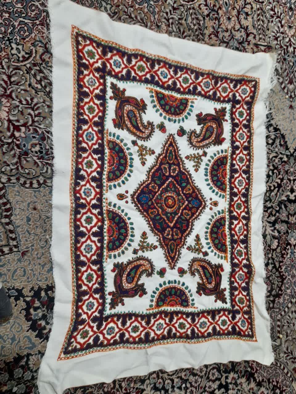 پشتی کناره پته|پشتی|رفسنجان, |دیوار