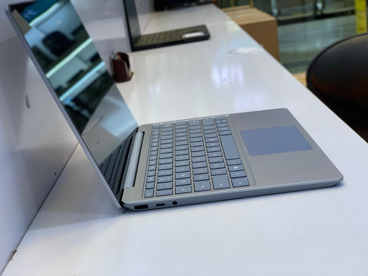 Surface go|رایانه همراه|تهران, میدان ولیعصر|دیوار