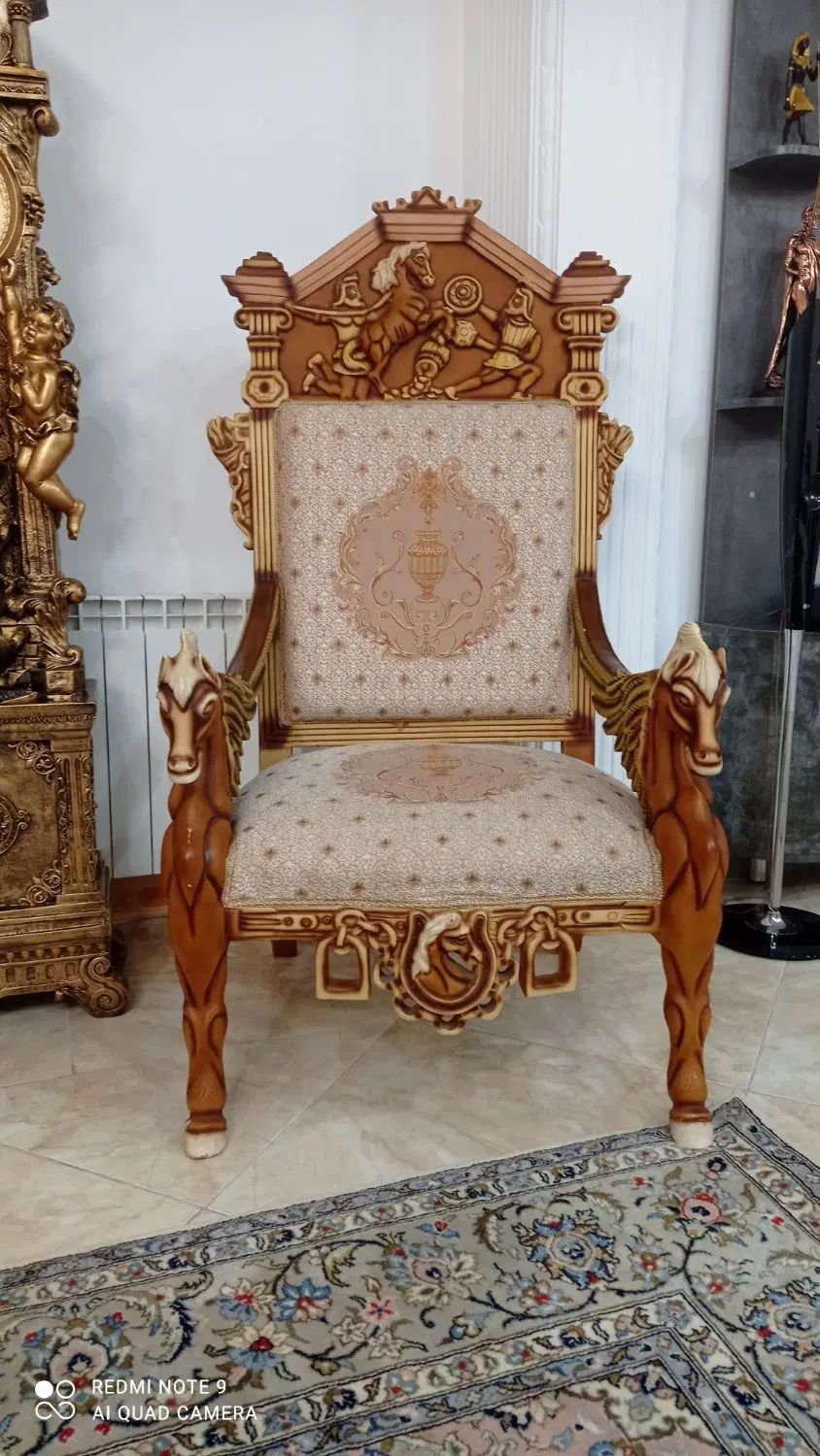 مبل استیل مدل هخامنش ۹نفره و میز ناهار خوری ۸نفره|مبلمان خانگی و میز عسلی|شیراز, باغ تخت|دیوار