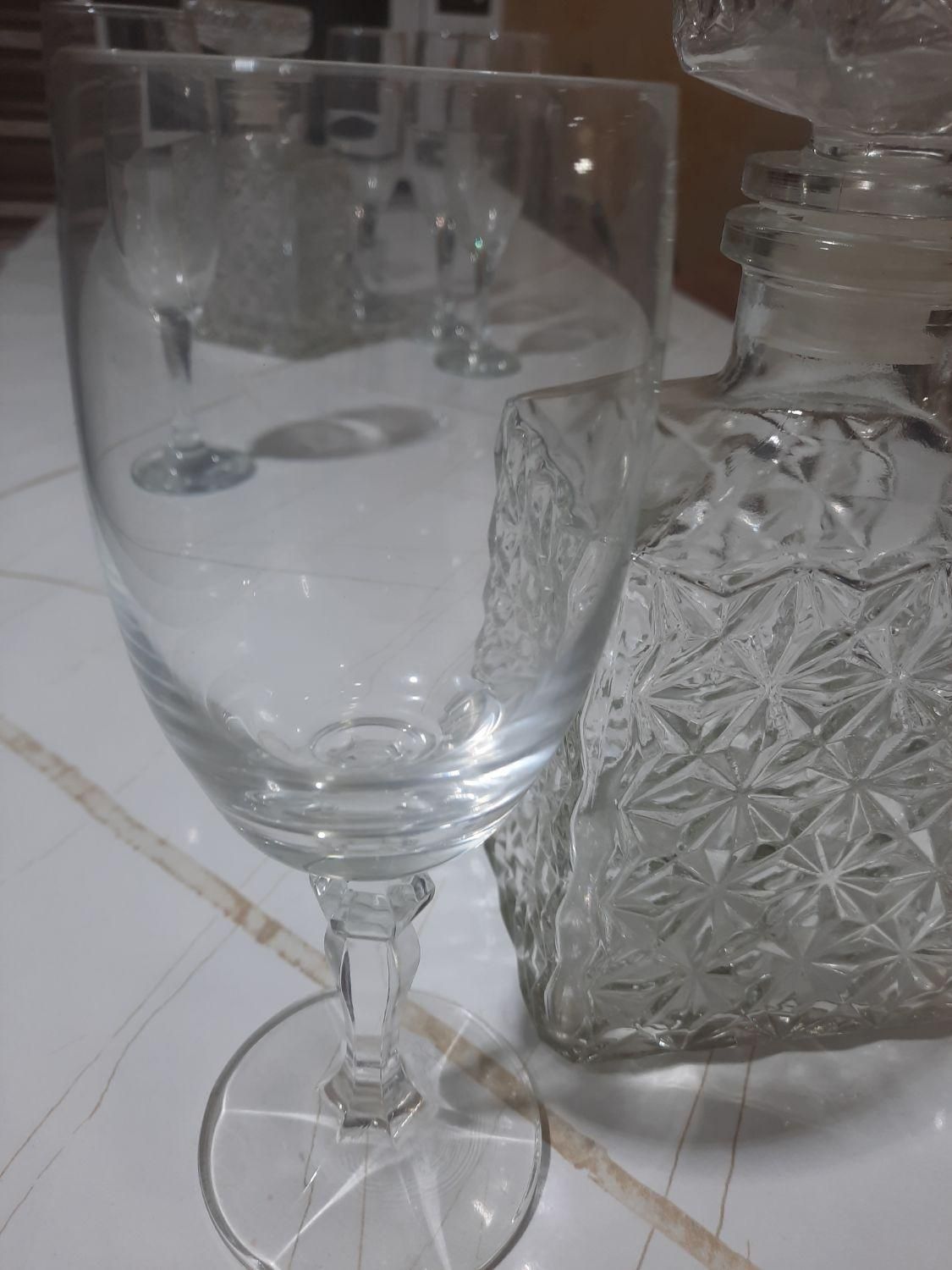 جام شراب گیلاس شراب خوری ست ۴ عددی کریستال ۶۰۰هزار|حراج|تهران, جنت‌آباد شمالی|دیوار