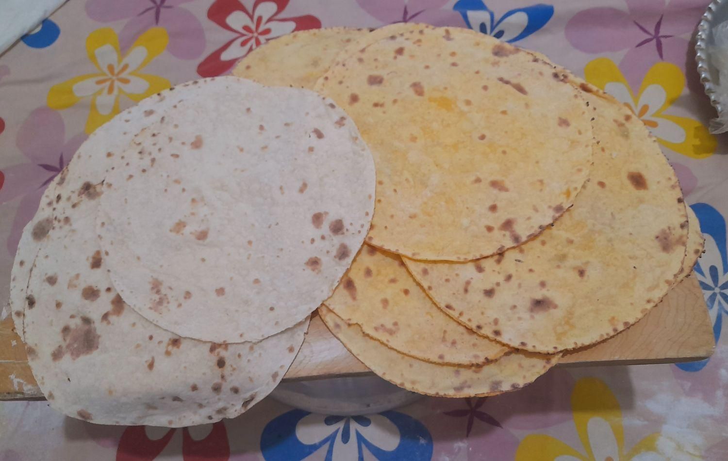 سفارشات رشته خشکار ونان محلی (کشتا و گندمی)|خوردنی و آشامیدنی|سنگر, |دیوار