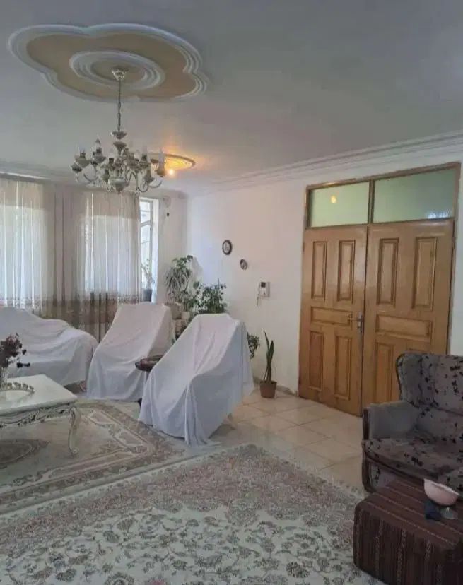 300متر در خیابان برق برای تجاری قابل تبدیل|اجارهٔ دفتر کار، اتاق اداری، مطب|کرمانشاه, |دیوار