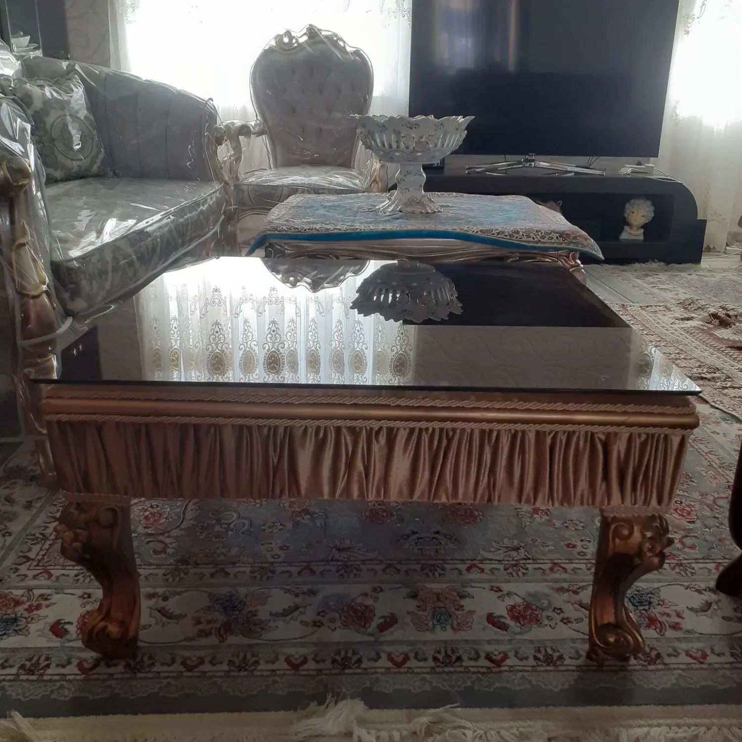 میز جلومبلی نو|مبلمان خانگی و میز عسلی|کرج, شهرک فرهنگیان|دیوار
