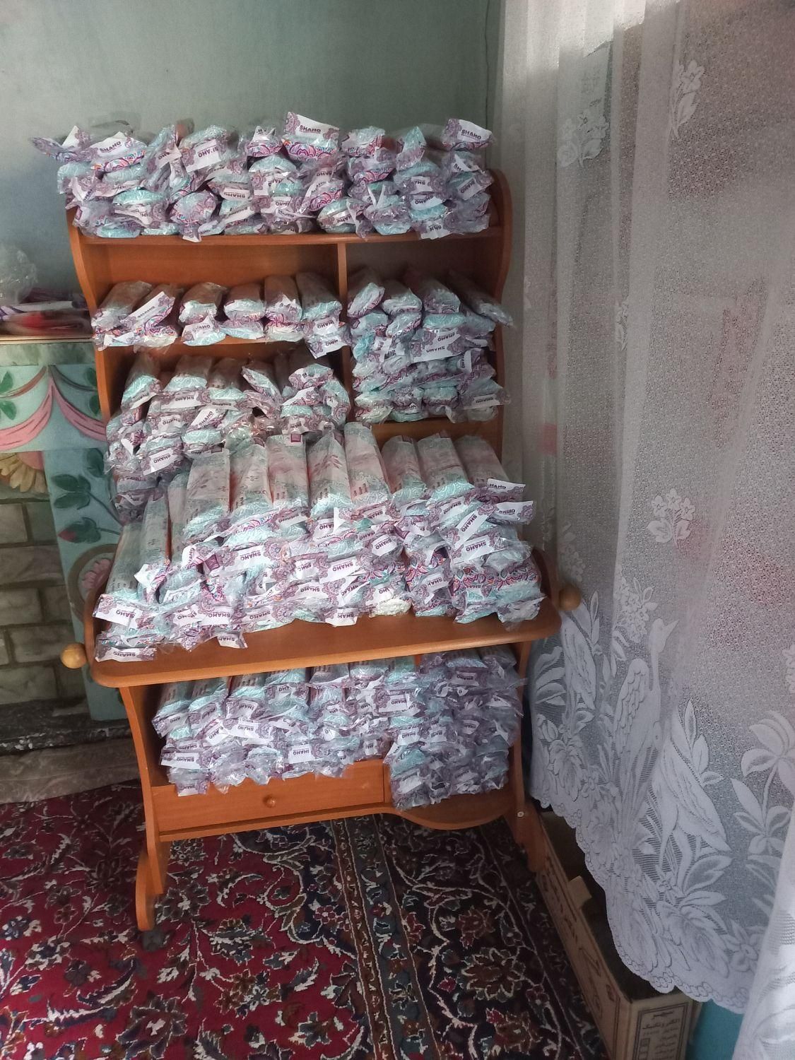 سفره یکبار مصرف ۴۰۰ گرمی و اکیلویی|سفره، حوله، دستمال آشپزخانه|کرج, برغان|دیوار