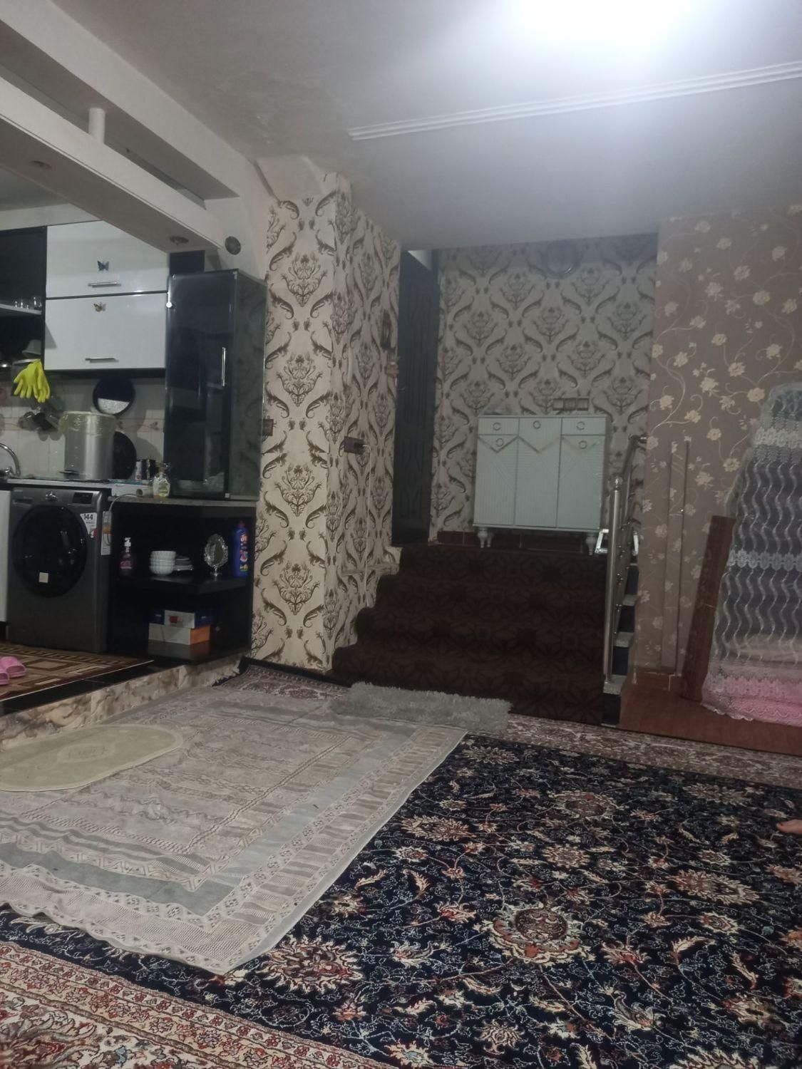 یه اپارتمان ۶۵متری در خیابان معلم نگارستان ۱۲|فروش آپارتمان|نورآباد, |دیوار