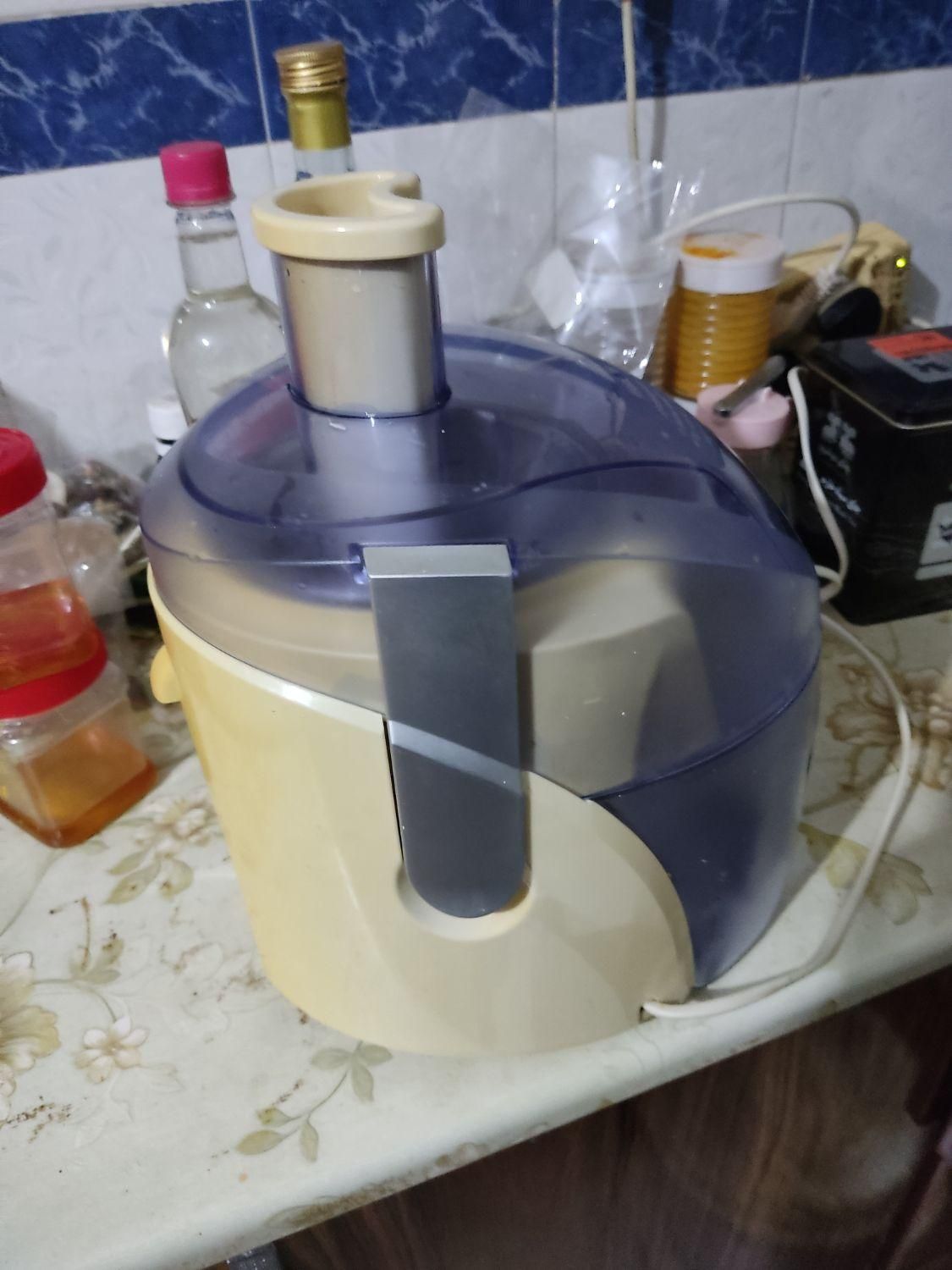 آبمیوه گیری مای سان|آبمیوه‌گیر و آب‌مرکبات‌گیر|رشت, پیرسرا|دیوار