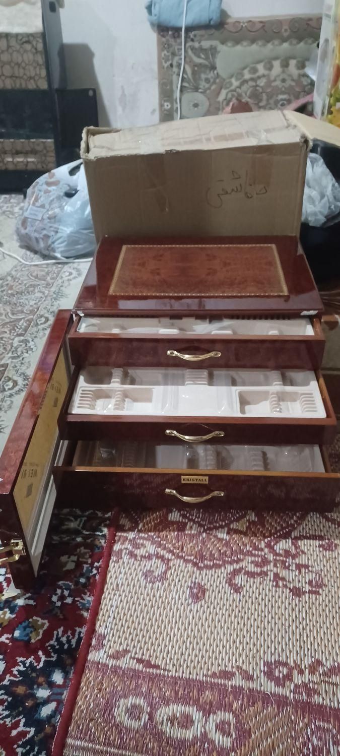 کابینت جا قاشق چنگال|ظروف سرو و پذیرایی|اصفهان, هفتون|دیوار