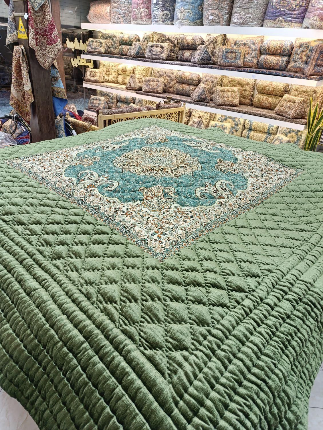 مرکز پخش شاه نشین لحاف کرسی فرشینه لوله پشتی مثلث|پشتی|مشهد, عبادی|دیوار