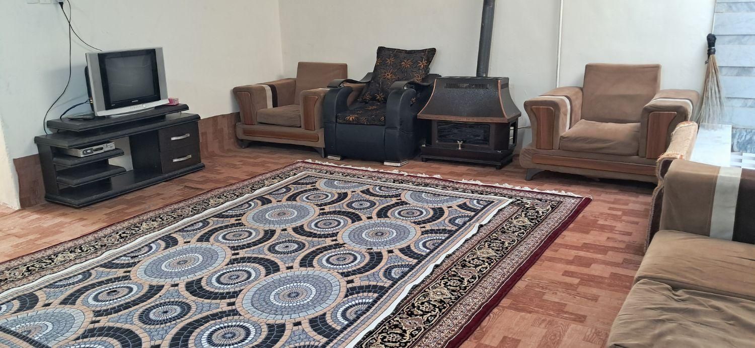 سویت اجاره ای ویلایی با پارکینگ|اجارهٔ کوتاهمدت آپارتمان و سوئیت|کرمانشاه, |دیوار