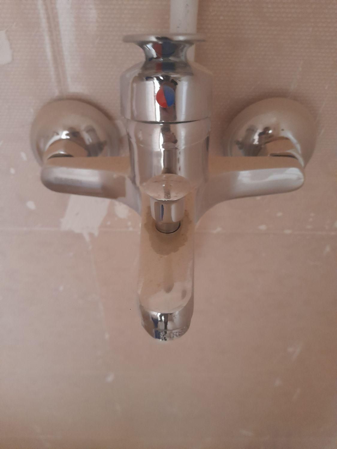 لوله کشی آب ، فاضلاب و نصب شیرآلات و آبگرمکن|خدمات پیشه و مهارت|ساوه, |دیوار