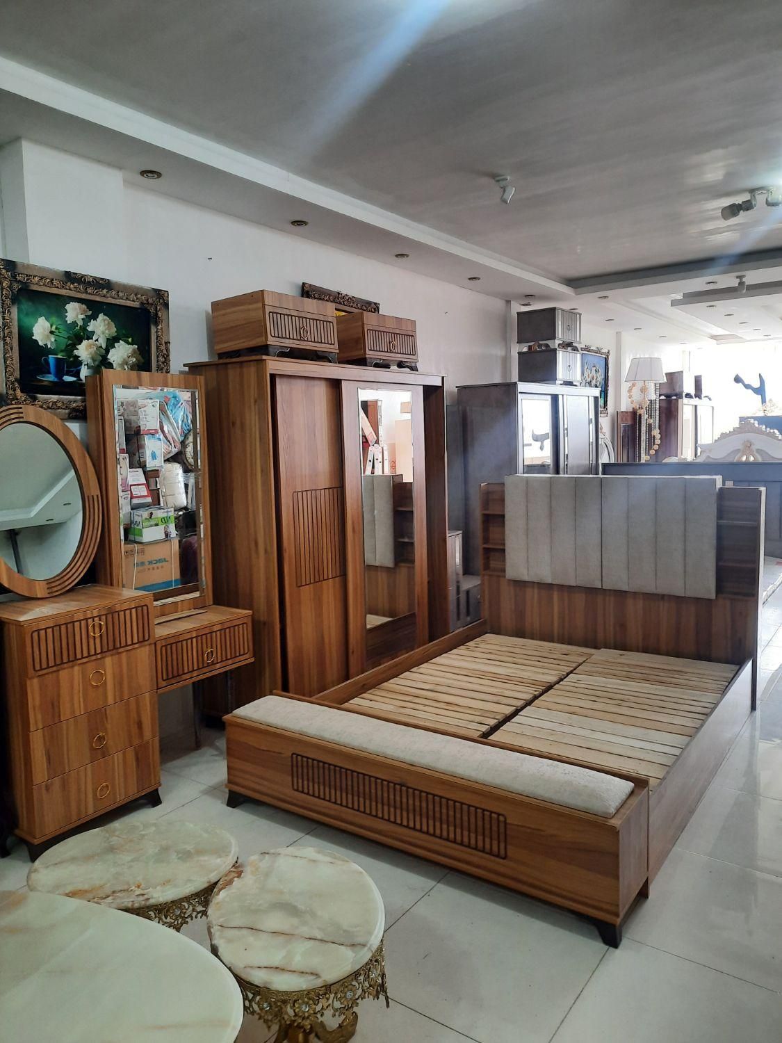مبل و تخت خواب و جهزیه|تخت و سرویس خواب|ارومیه, |دیوار