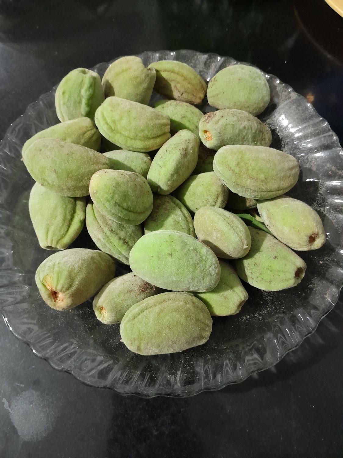 بادام تازه امسالی|خوردنی و آشامیدنی|اصفهان, رزمندگان|دیوار