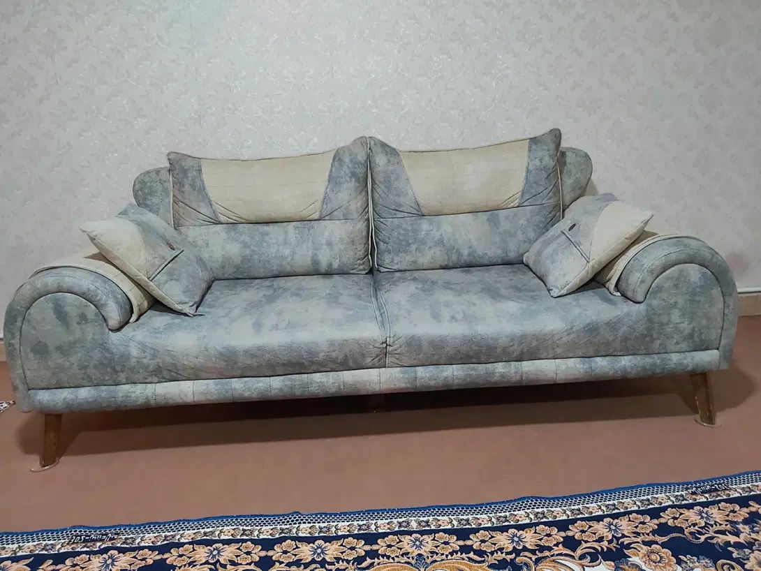 مبل ۸ نفره راحتی|مبلمان خانگی و میز عسلی|کرج, گلستان|دیوار