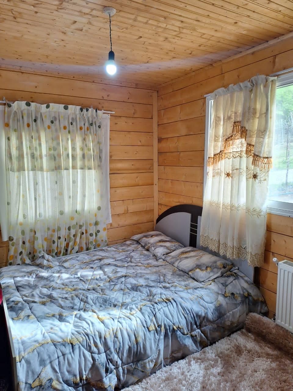 کلبه چوبی تراسدارجنگلی جاده ییلاق اولسبلنگاسوچاله|اجارهٔ کوتاهمدت ویلا و باغ|ماسال, |دیوار