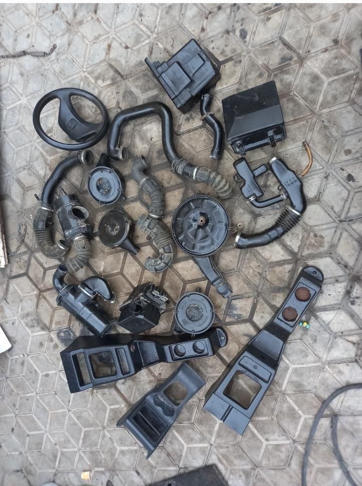 خطر عقب هواکش آینه بغل آفتاب گیر کنسول قاب|قطعات یدکی و لوازم جانبی|شیراز, شریف‌آباد|دیوار