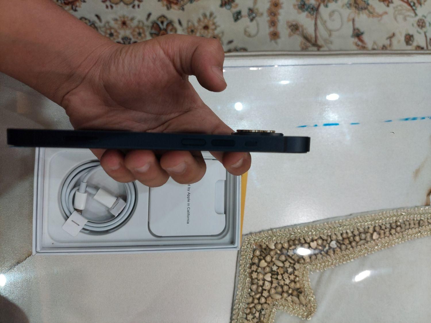ایفون ۱۳ در حد صفر بدون حتی کوچکترین خط وخش|موبایل|ارومیه, |دیوار