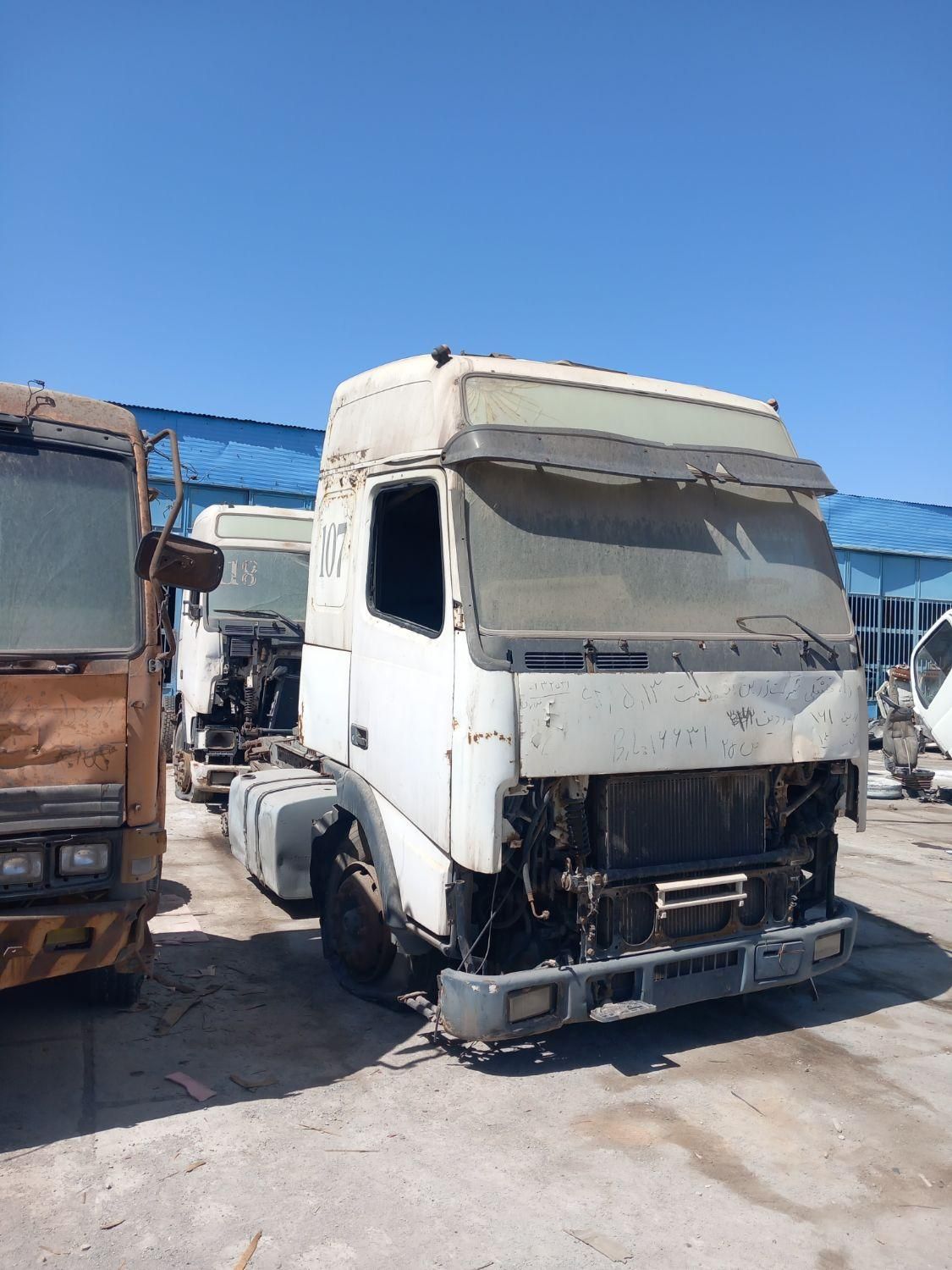 کامیون کشنده اف هاش۴۲۰ اوراقی|خودرو سنگین|تهران, آذری|دیوار