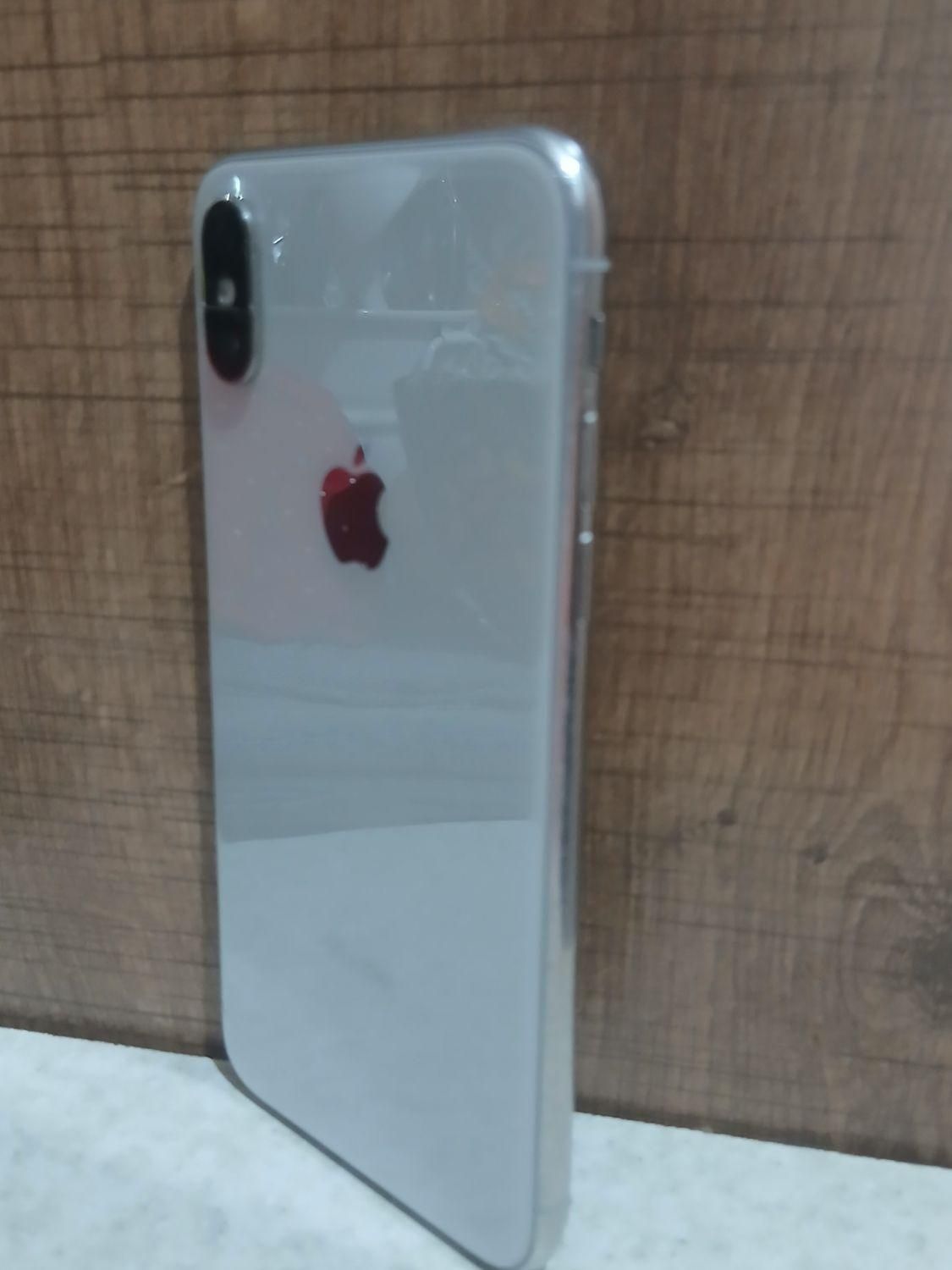 اپل  iPhone Xبا حافظهٔ ۲۵۶ گیگابایت|موبایل|سیرجان, |دیوار