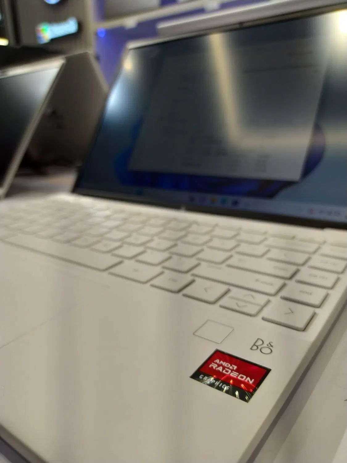 لپ‌تاپ سبک HP Pavilion Aero|رایانه همراه|تهران, میدان ولیعصر|دیوار