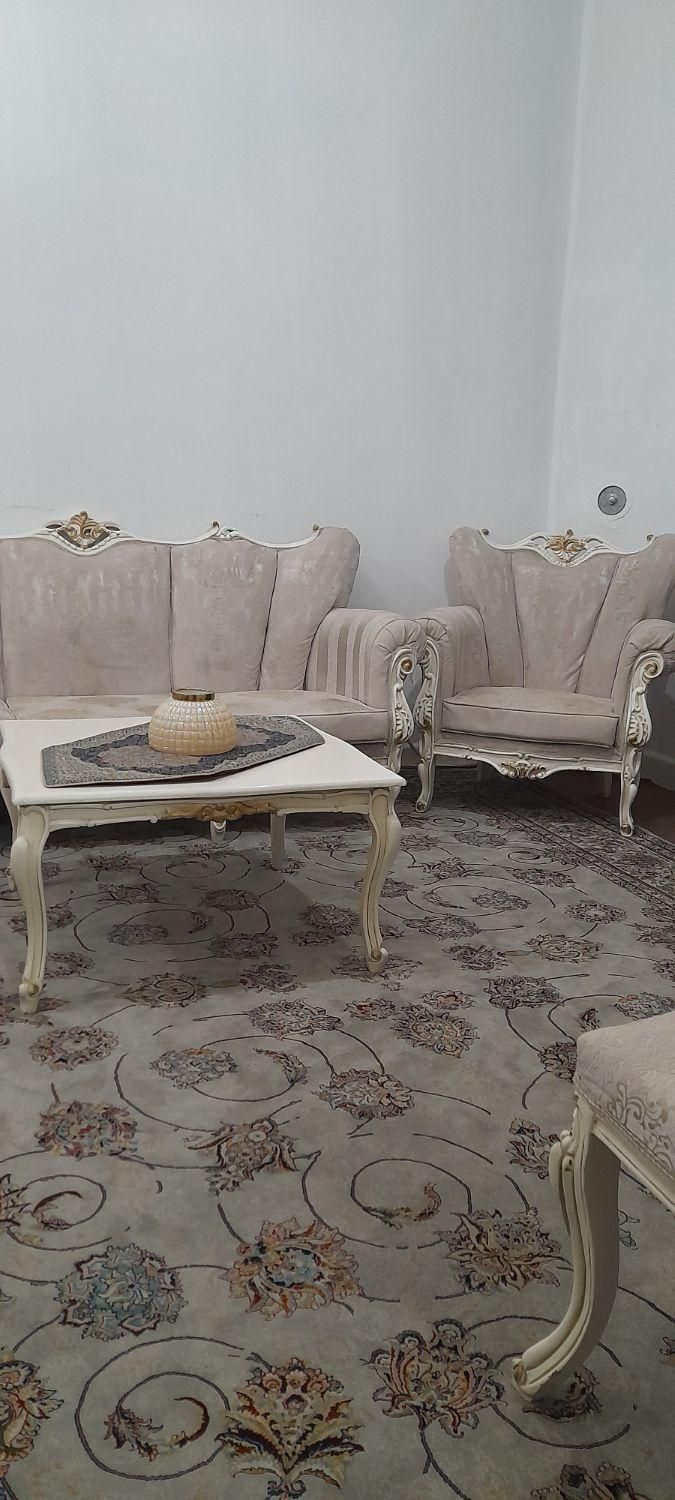 مبل ۷ نفره و نهار خوری ۶ نفره|مبلمان خانگی و میز عسلی|تهران, شهرک استقلال|دیوار