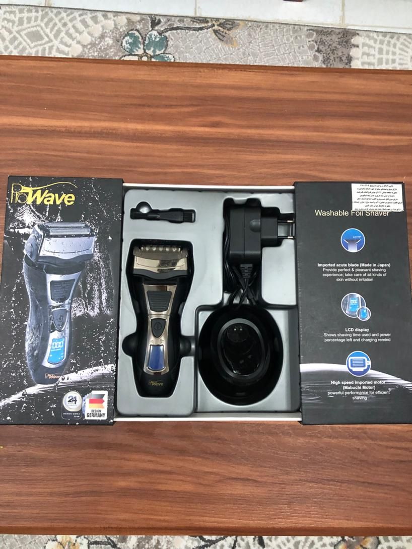 ریش تراش سه تیغ صفر زن درجه یک|آرایشی، بهداشتی، درمانی|رشت, استقامت ۱|دیوار